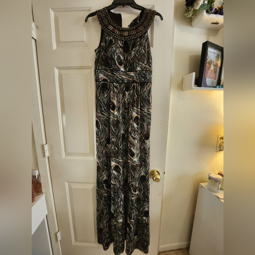 Peacock Feather Pattern Maxi Dress